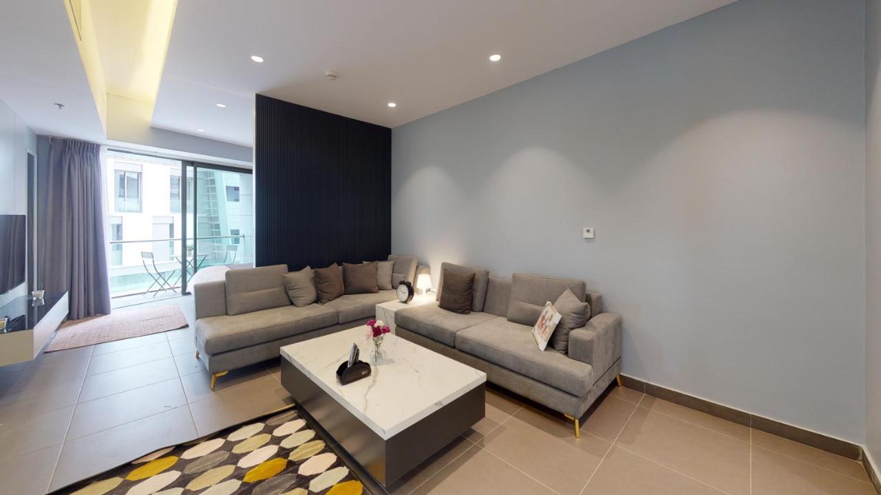 Al Fares Luxury Furnished Apartment-Damac Tower ภายนอก รูปภาพ