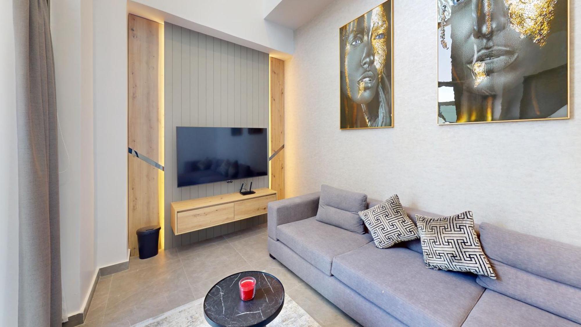 Al Fares Luxury Furnished Apartment-Damac Tower ภายนอก รูปภาพ